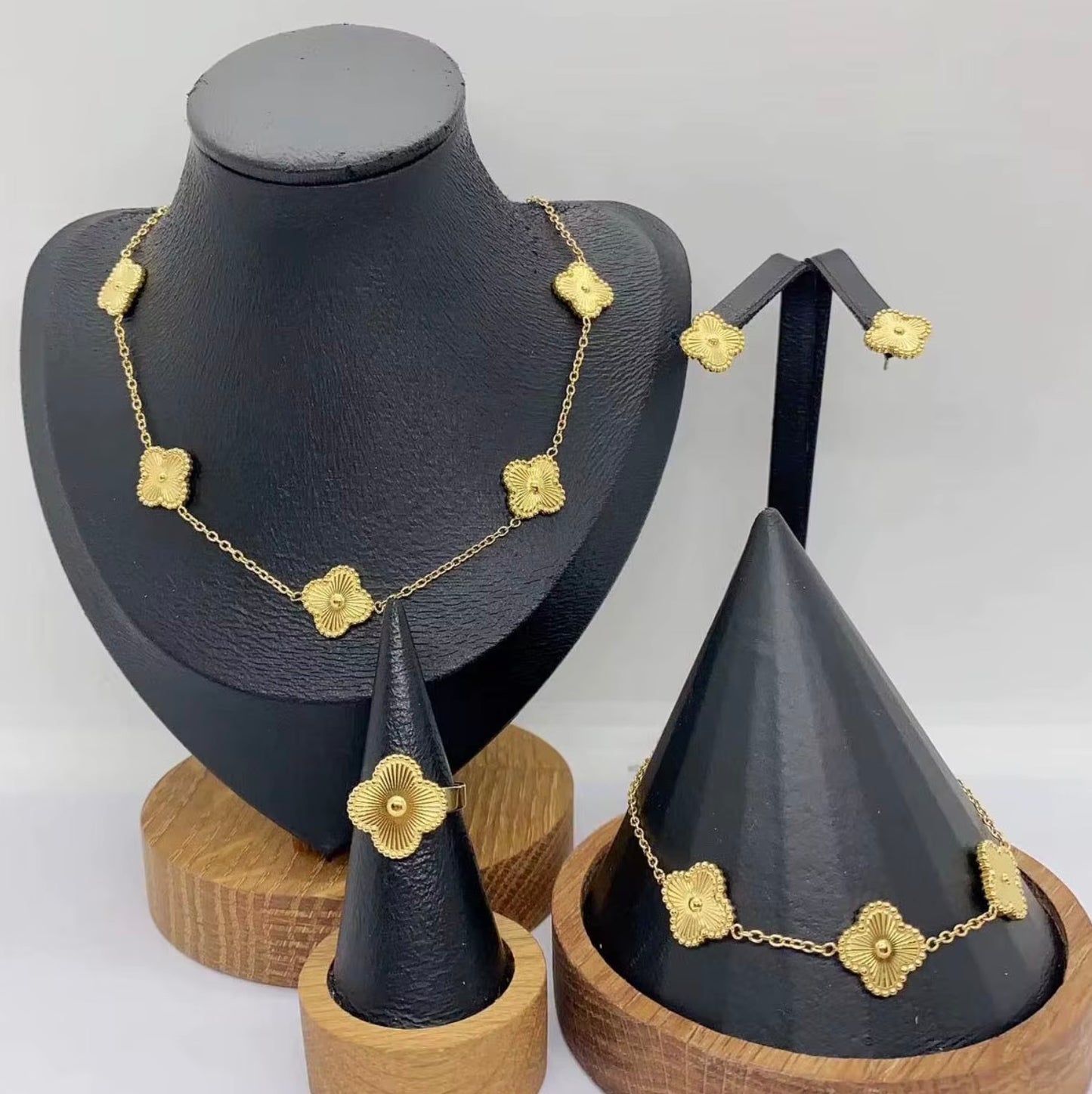 CLEFFS - SET DE 4 JOYAS